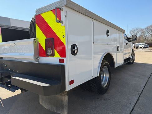 Used 2021 Ford F350 XLT image 16