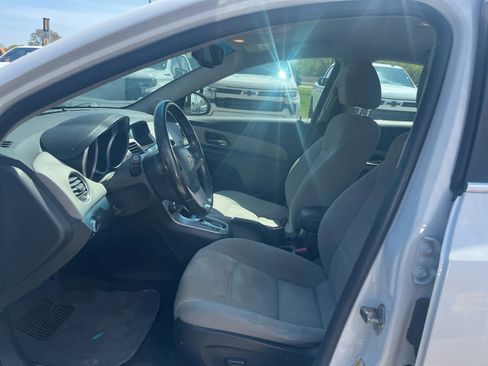 Used 2014 Chevrolet Cruze Eco FWD image 8