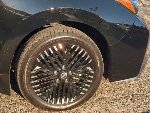 Used 2024 Nissan Leaf SV Plus image 10