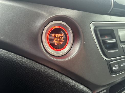 Certified 2023 Honda Passport EX-L image 15