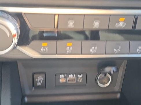 New 2025 Nissan Sentra SV image 19