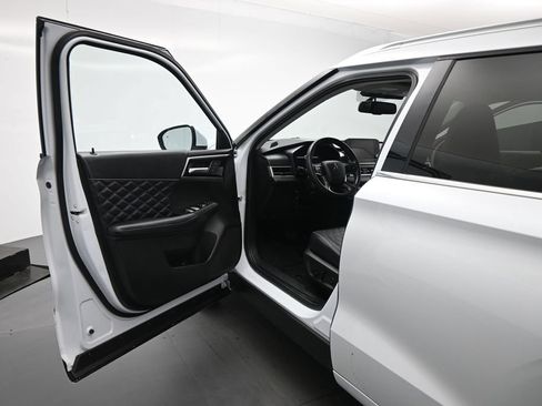 Used 2024 Mitsubishi Outlander SEL FWD image 8