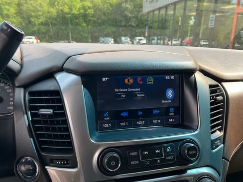 Used 2015 Chevrolet Tahoe LT w/ Luxury Package AWD/4WD image 15
