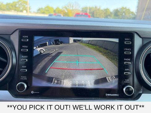 Used 2022 Toyota Tacoma SR5 RWD image 14