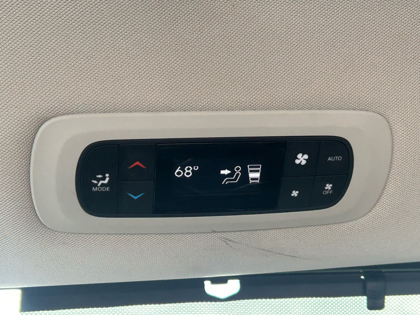 Used 2018 Chrysler Pacifica Touring-L w/ Advanced Safetytec Group FWD image 14