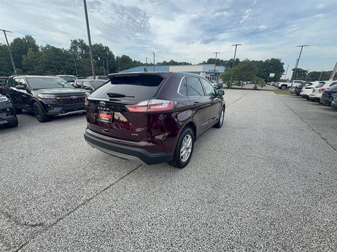 Certified 2023 Ford Edge SEL w/ Convenience Package AWD/4WD image 7