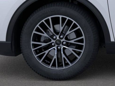 New 2025 Ford Escape SE FWD image 19