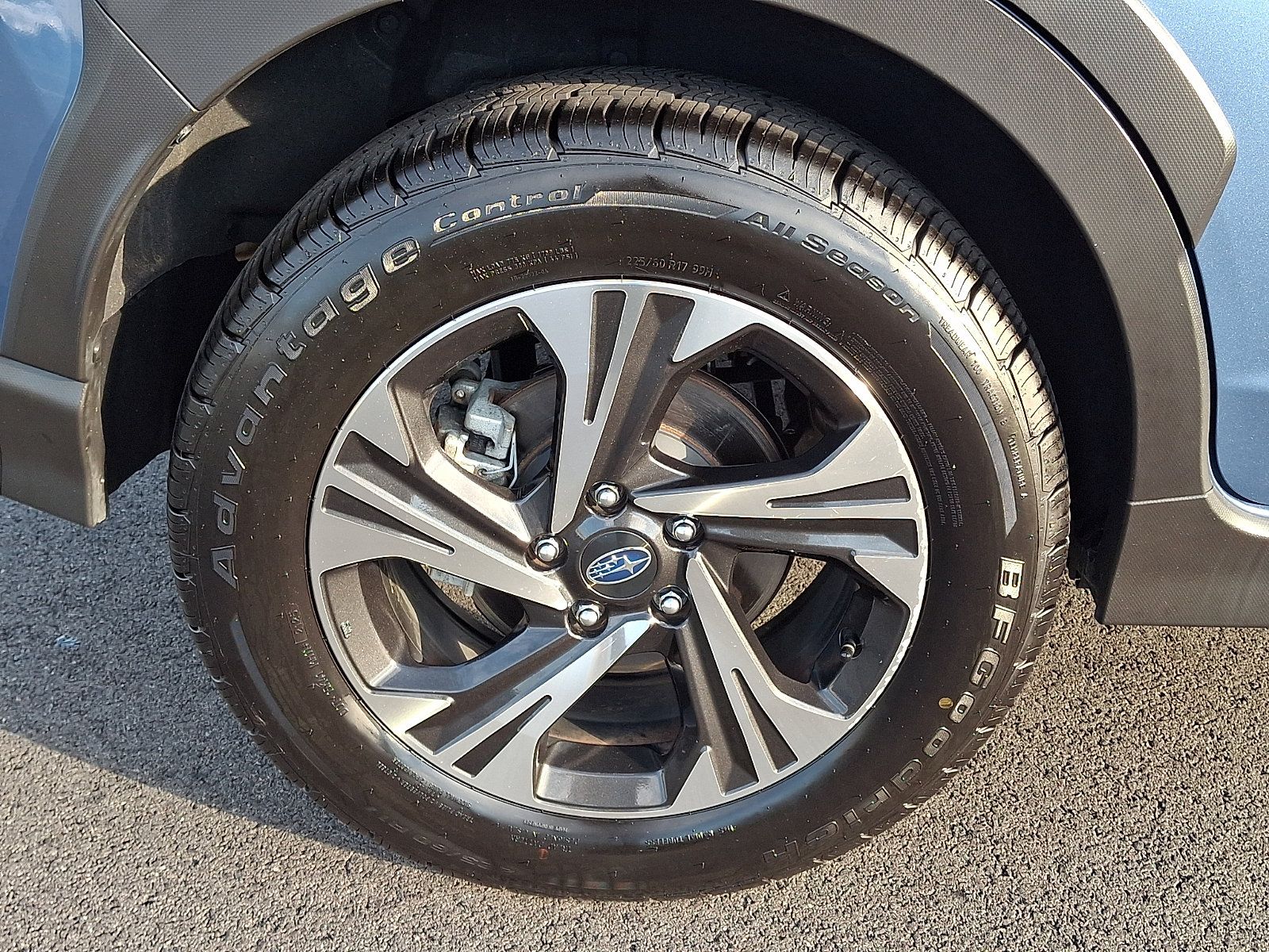 Certified 2024 Subaru Crosstrek 2.0i Premium AWD/4WD image 13