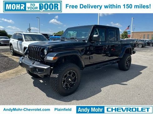 Used 2023 Jeep Gladiator Sport AWD/4WD image 1