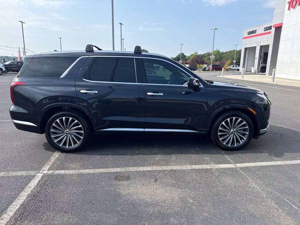 Used 2024 Hyundai Palisade Calligraphy AWD/4WD image 6