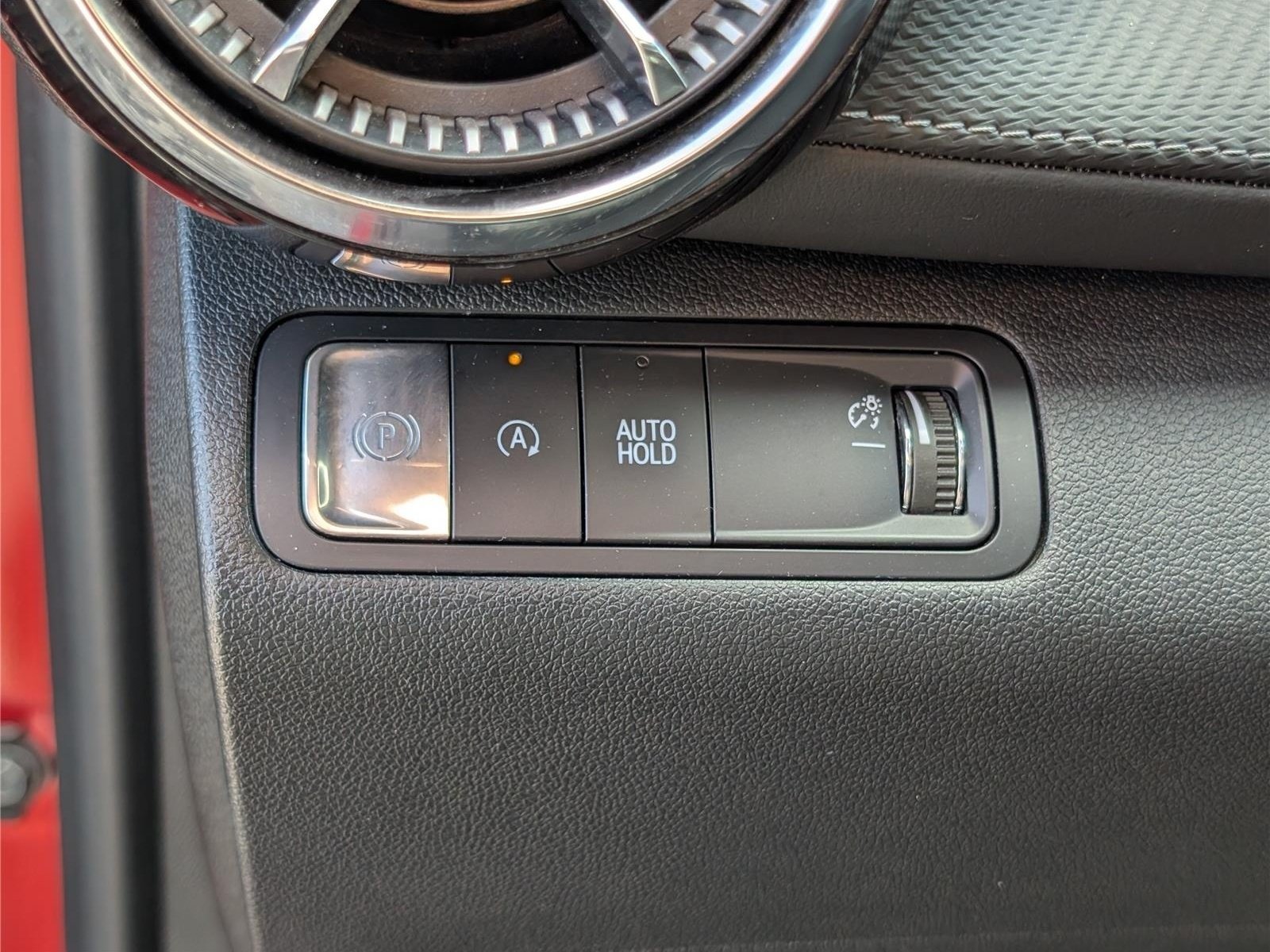 Used 2025 Chevrolet Equinox LT w/ Convenience Package II FWD image 21