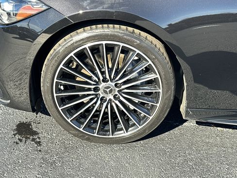 Used 2023 Mercedes-Benz C 300 Sedan image 11