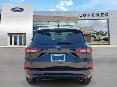 Used 2023 Ford Escape ST-Line Select w/ Tech Pack #2 image 6