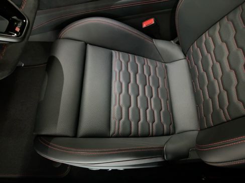 New 2026 Audi RS e-tron GT performance image 14