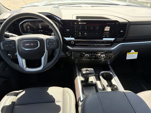New 2026 GMC Sierra 1500 SLT w/ SLT Premium Package AWD/4WD image 29