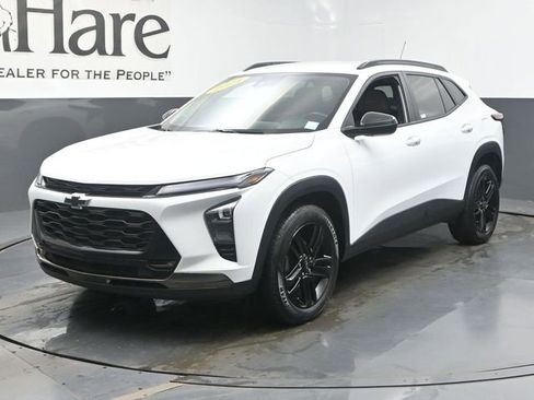 Used 2024 Chevrolet Trax ACTIV image 34