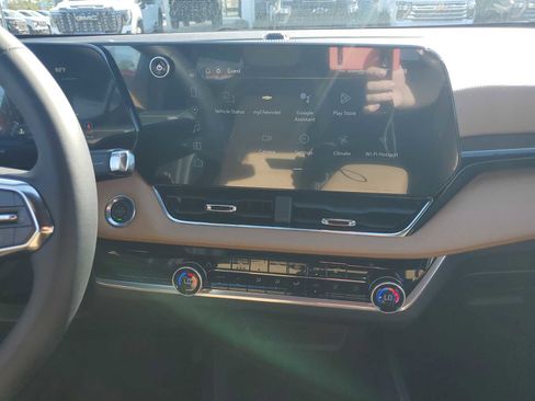 New 2026 Chevrolet Equinox ACTIV image 12