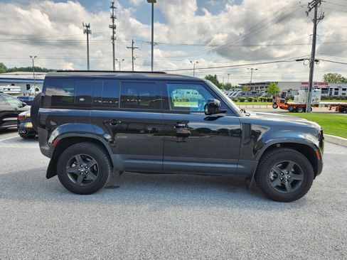 Certified 2023 Land Rover Defender 110 S AWD/4WD image 6