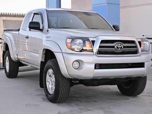 Used 2010 Toyota Tacoma 4x4 Access Cab V6 image 45