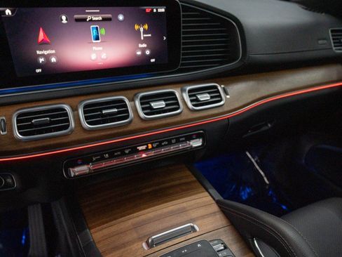 Certified 2026 Mercedes-Benz GLE 350 4MATIC image 29