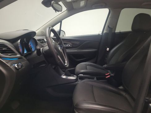 Used 2016 Buick Encore FWD image 17