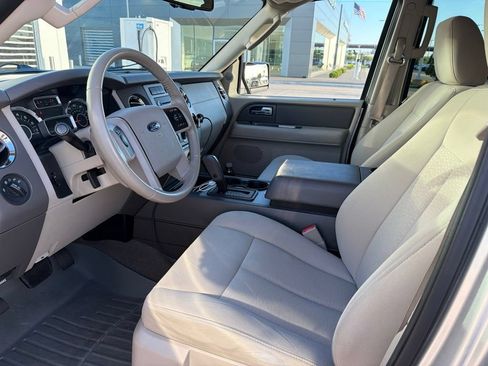 Used 2011 Ford Expedition XL w/ 101A Rapid Spec Order Code RWD image 7