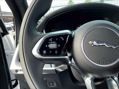 New 2024 Jaguar I-PACE R-Dynamic HSE image 16