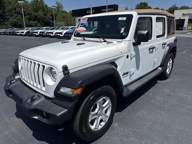 Used 2022 Jeep Wrangler Unlimited Sport AWD/4WD image 2