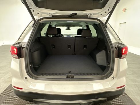 Certified 2024 Chevrolet Equinox LT AWD/4WD image 22