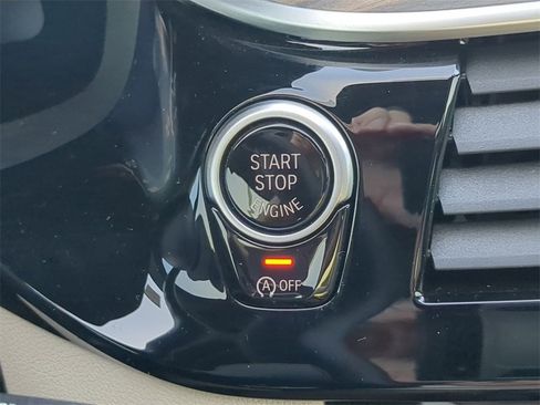 Certified 2023 BMW 530i w/ Premium Package image 30