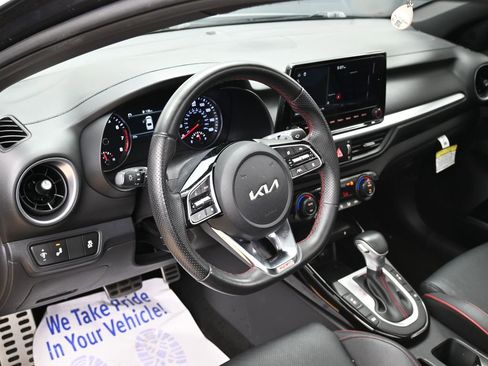 Used 2024 Kia Forte GT w/ GT2 Package image 18