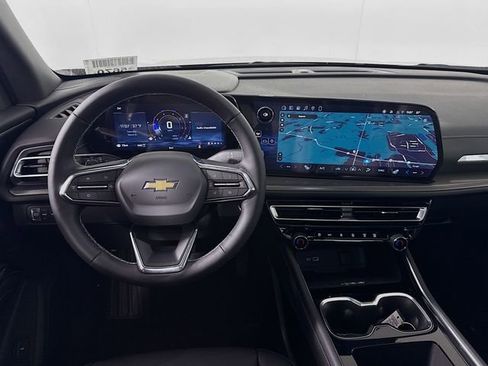 New 2026 Chevrolet Traverse LT image 24