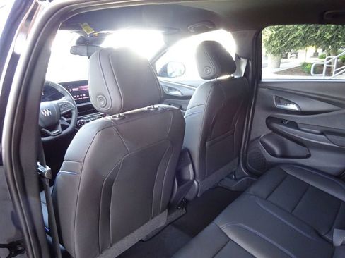 New 2026 Buick Envista Sport Touring w/ Convenience I Package FWD image 19