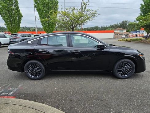 New 2026 Nissan Sentra SV FWD image 4