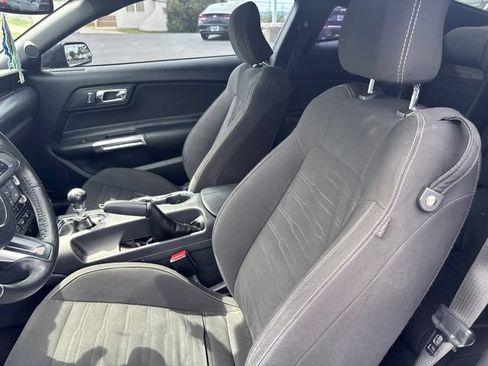Used 2016 Ford Mustang GT w/ GT Performance Package RWD image 7