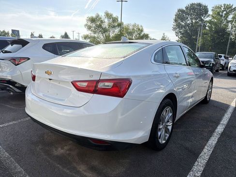 Used 2023 Chevrolet Malibu LT FWD image 4