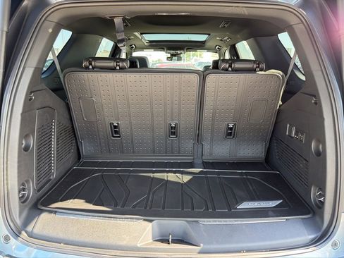 New 2026 Chevrolet Tahoe Premier AWD/4WD image 13