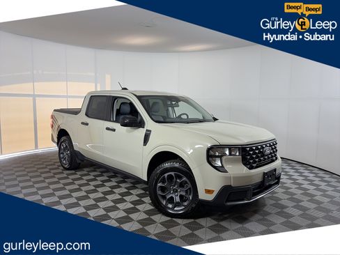 Used 2025 Ford Maverick XLT w/ Equipment Group 301A AWD/4WD image 1