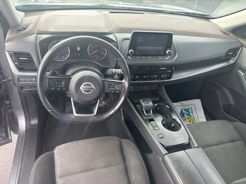 Used 2021 Nissan Rogue SV FWD image 6