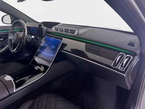 Used 2026 Mercedes-Benz S 580 4MATIC Sedan image 38