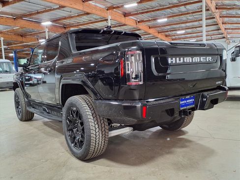 New 2026 GMC Hummer EV 4x4 Crew Cab image 10