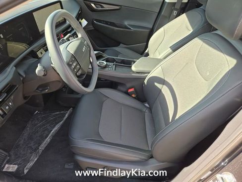 New 2025 Kia EV6 Light w/ Light LR Technology Package image 10