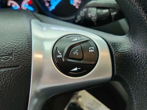 Used 2016 Ford Escape SE w/ Equipment Group 201A AWD/4WD image 18