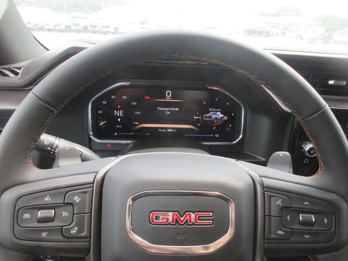 New 2026 GMC Sierra 1500 AT4 w/ AT4 Premium Package AWD/4WD image 18