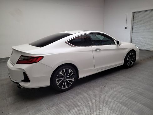 Used 2017 Honda Accord EX-L image 10