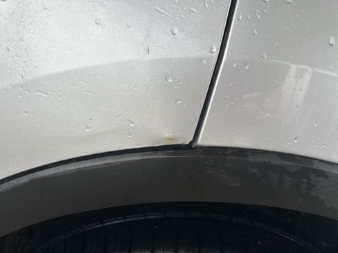 Used 2015 Ford Explorer Limited image 16