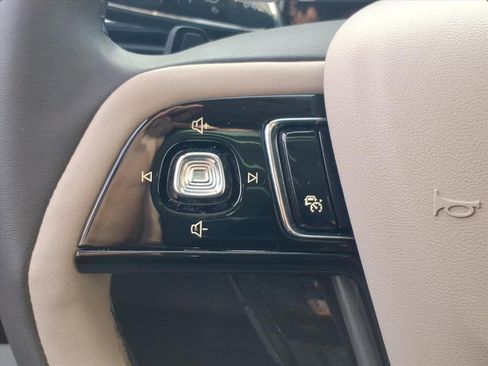 Certified 2024 Lincoln Corsair FWD image 22