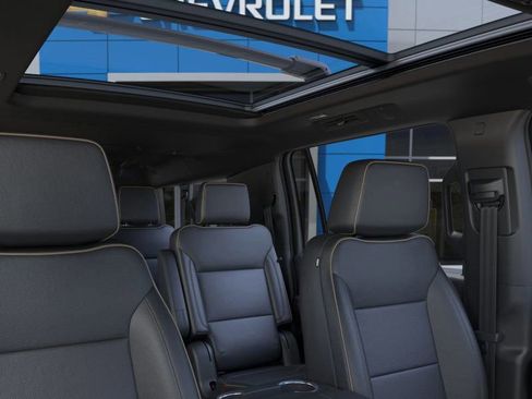 New 2026 Chevrolet Suburban Premier w/ Sun And Tow Package image 25