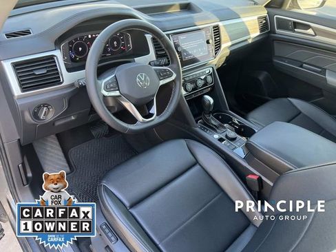 Certified 2022 Volkswagen Atlas SEL AWD/4WD image 16