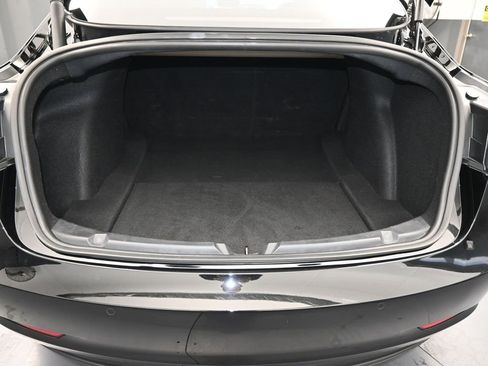 Used 2021 Tesla Model 3 Standard Range Plus image 31